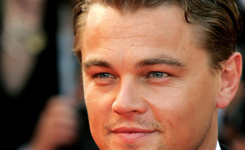 Эзнээ олж амжаагүй “Оскар”-ын шагнал дээр Ди Каприо гэж бичжээ